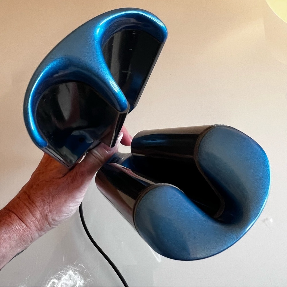 BaBylissPRO Nano Titanium Styling Tool - Metallic Blue - Picture 11 of 16